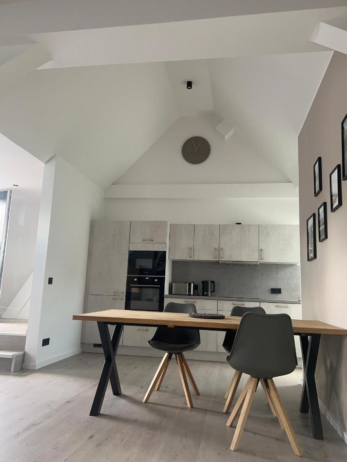 New Nomads Ferienwohnung Am See Цоссен Экстерьер фото